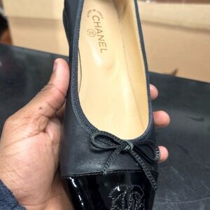 CHANEL Black Leather & Patent Cap-Toe Ballet Flat with Bow
